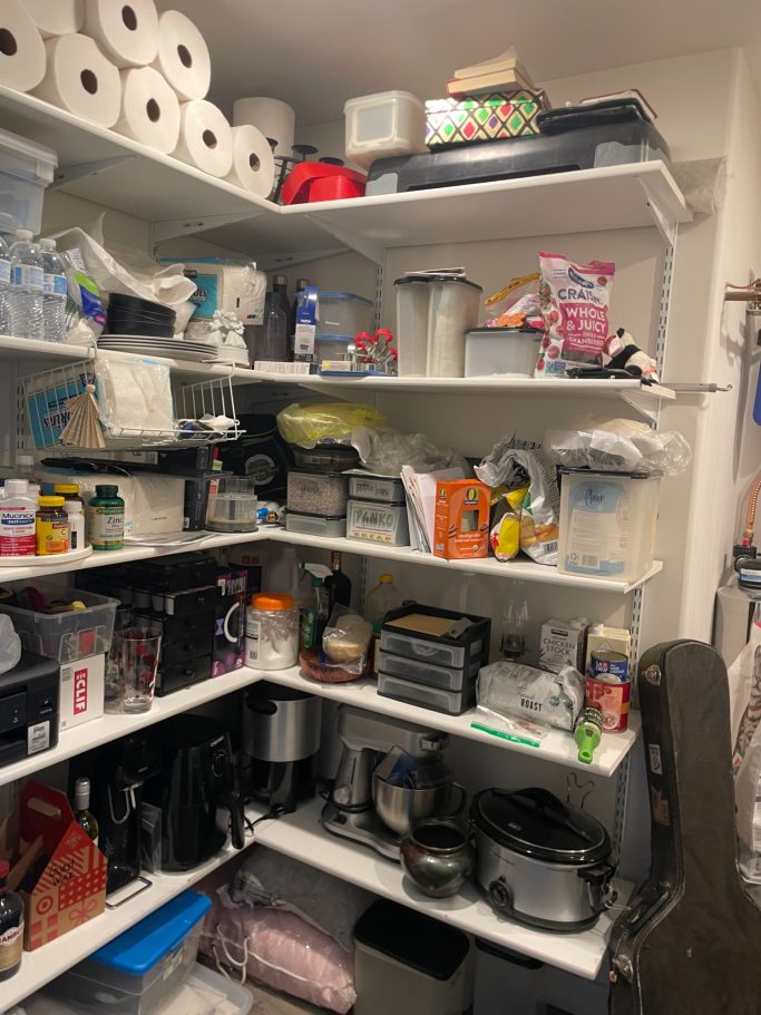 Home Organizing Decluttering & Organizing